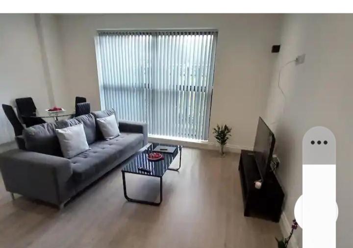 Lovely 2-Bedrooms With Free Parking Canvey Island Eksteriør billede